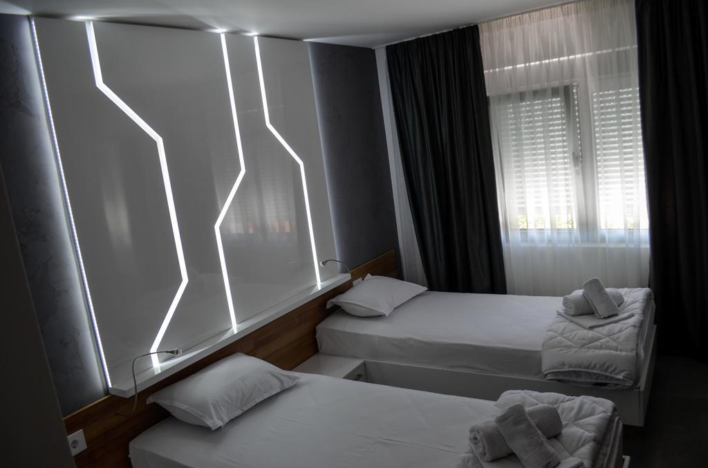 Apartments Good Night Ni Exterior foto
